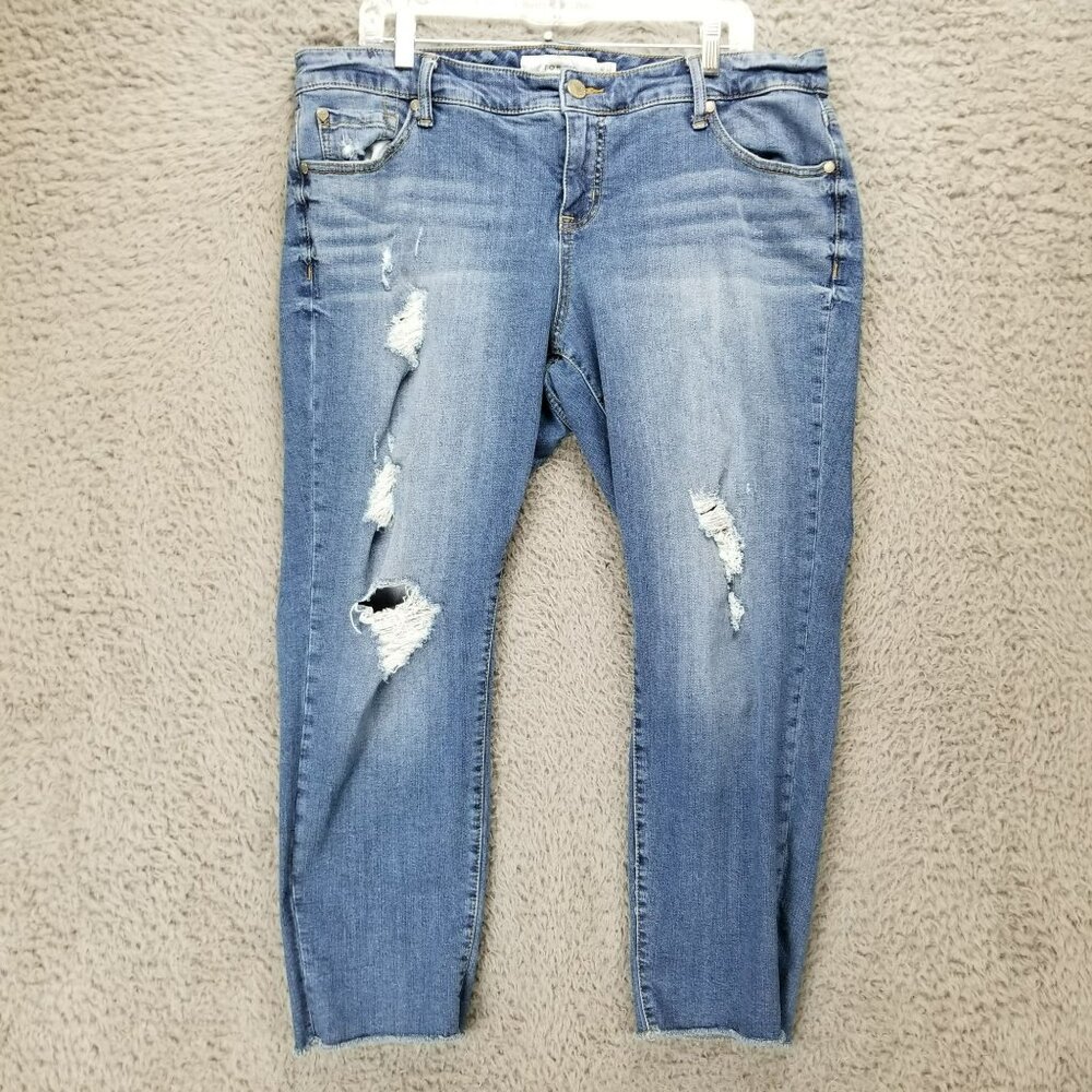 Torrid Jeans Womens 16 Blue Stretch Denim Slimming Boyfriend *Read*